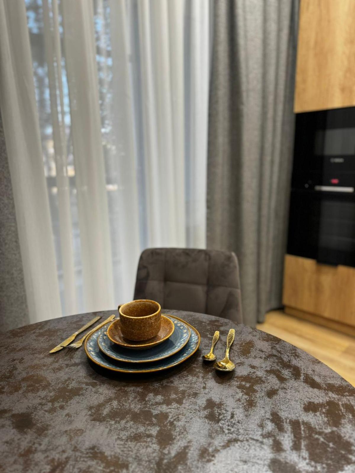 Etalon Apartment Karagandy Exterior foto